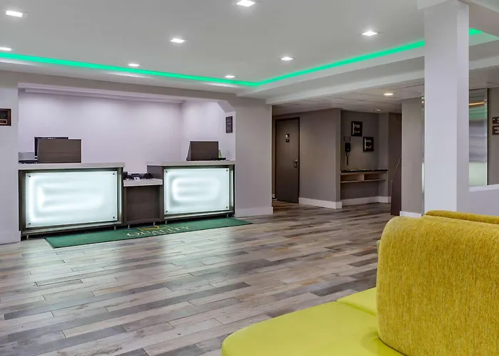 Quality Inn Murfreesboro-University Area